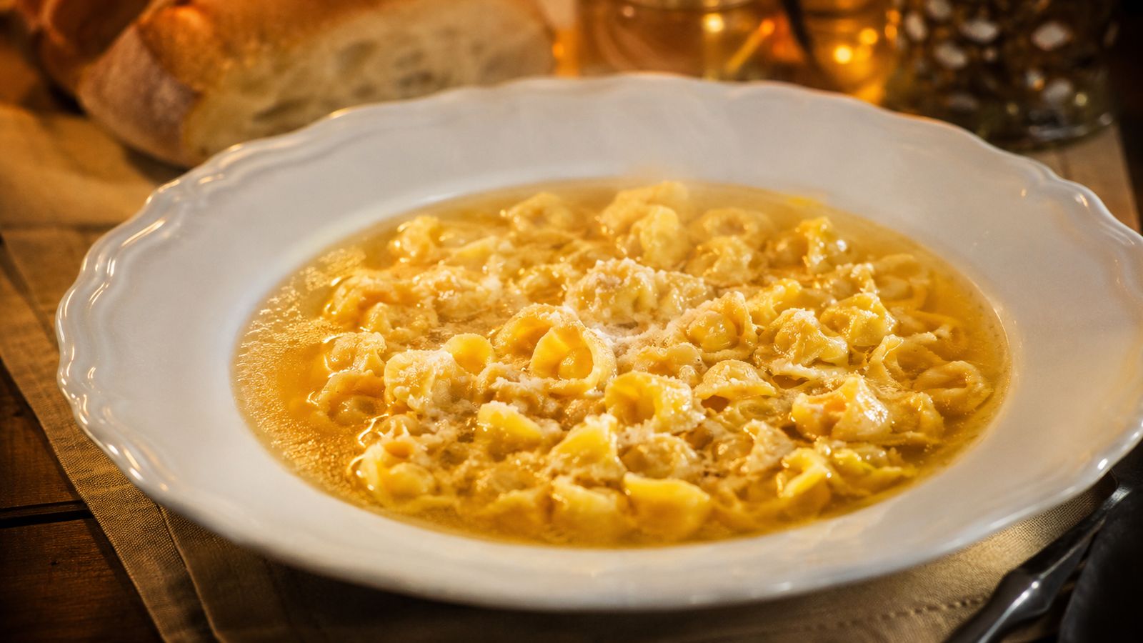 Tortellini in Brodo