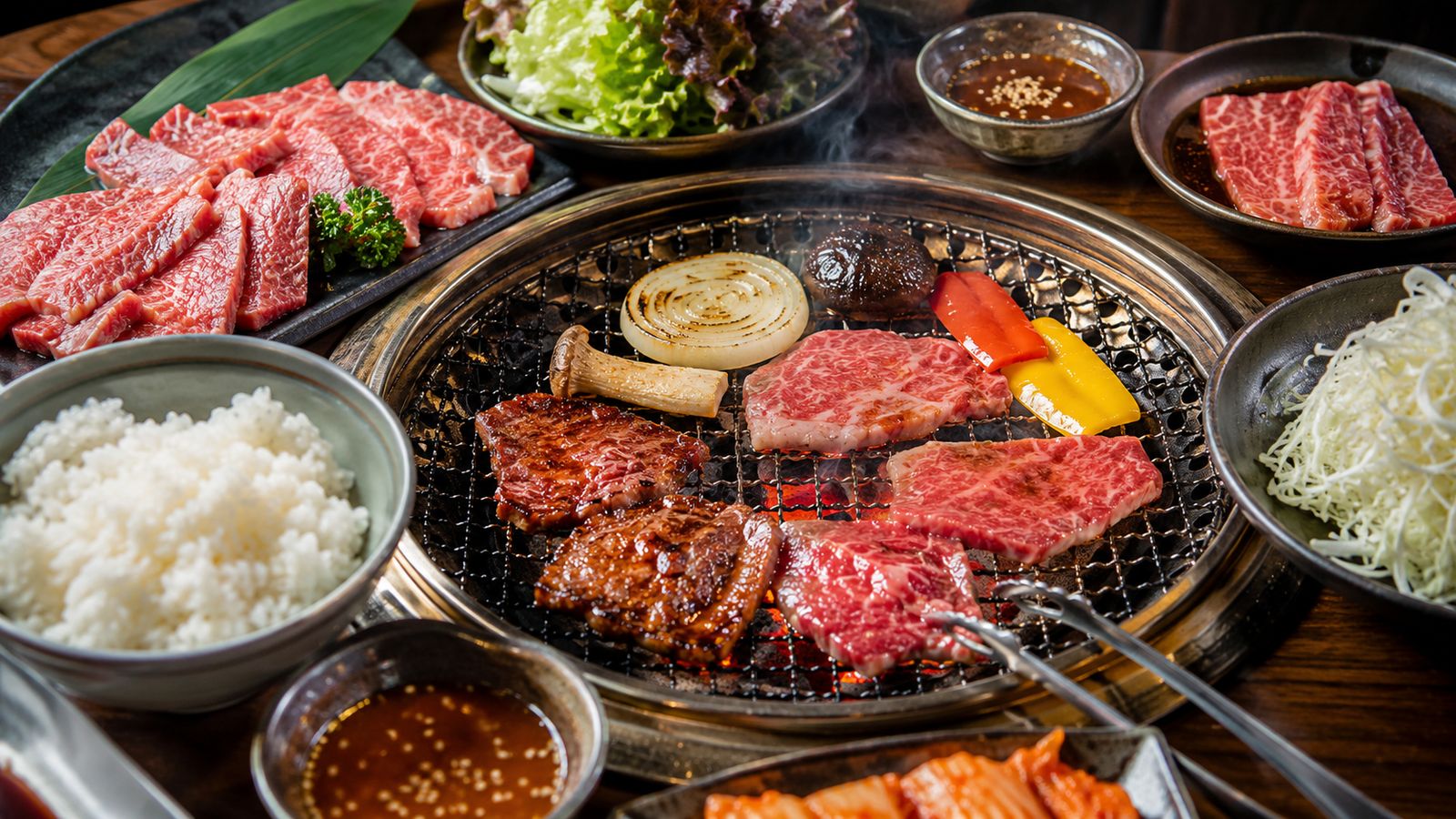 Yakiniku (焼肉 - barbecue japonais coreen-style)