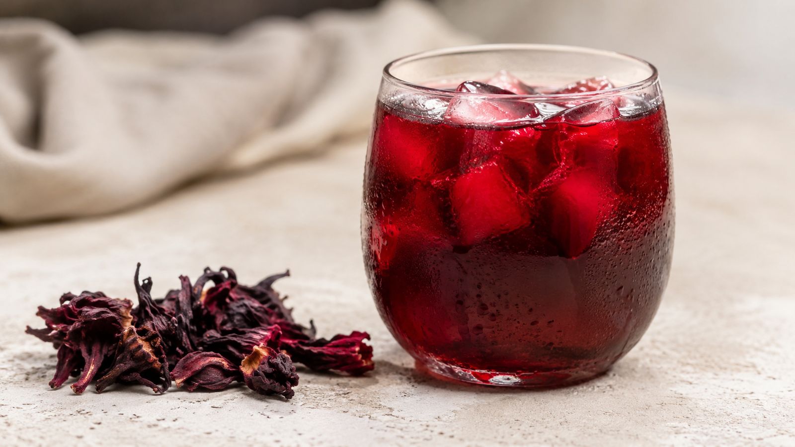 Bissap (jus d'oseille de Guinée / hibiscus)