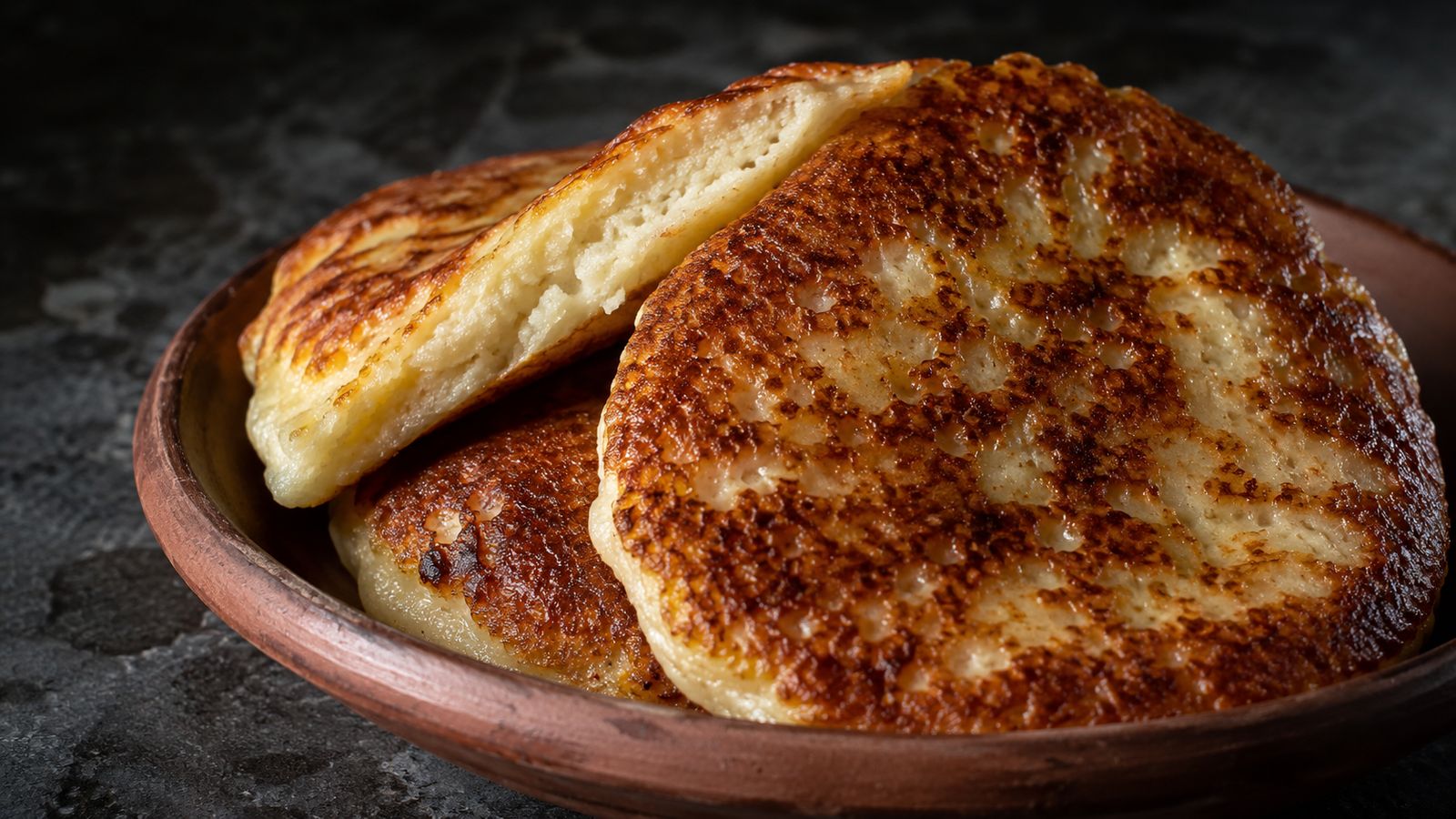Mkatra foutra (galette frite au lait de coco)